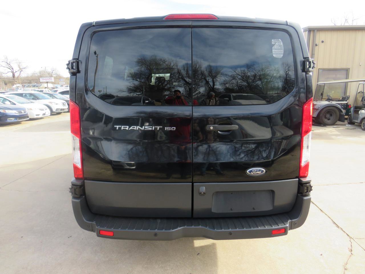 Used 2018 Ford Transit 150 XL RWD image 7