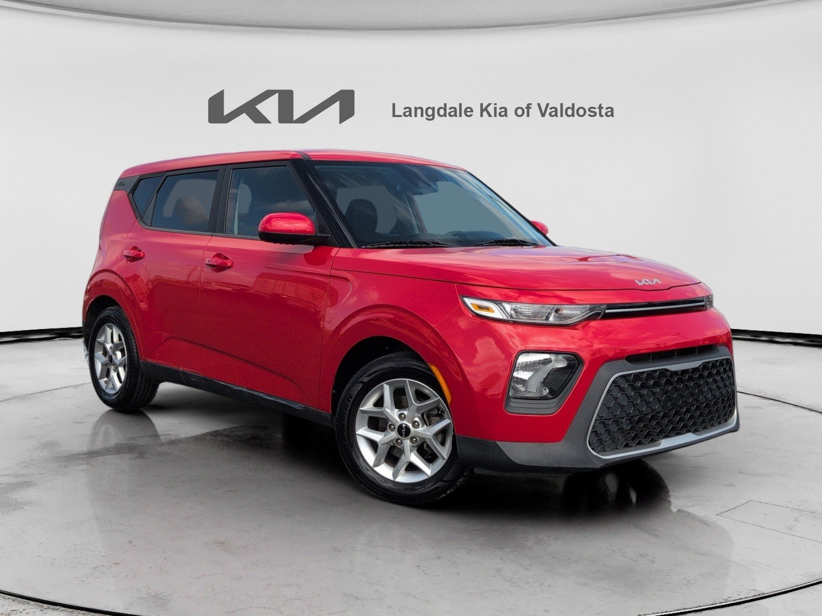 Used 2022 Kia Soul S image 2