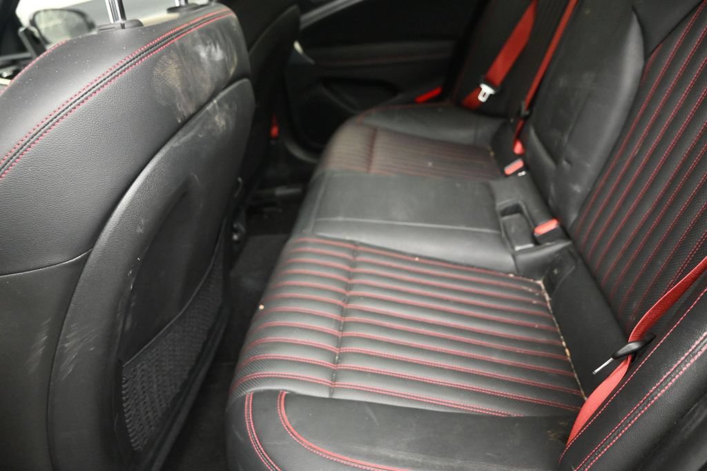 Used 2023 Genesis G70 2.0T w/ Sport Prestige Package RWD image 14