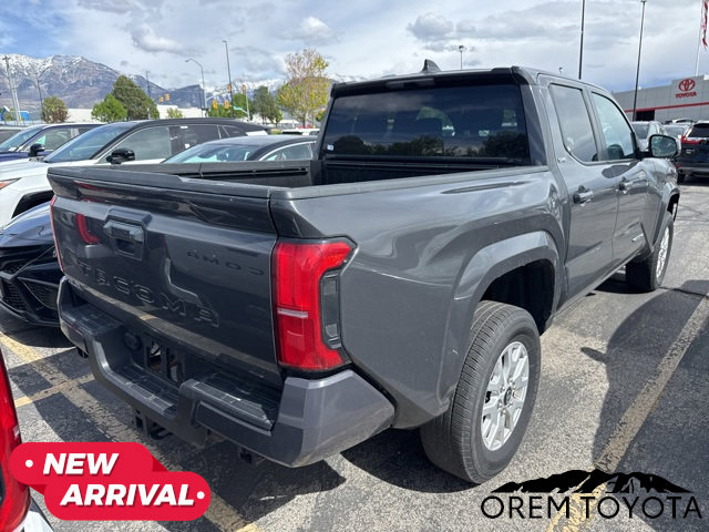 Used 2024 Toyota Tacoma SR5 image 2