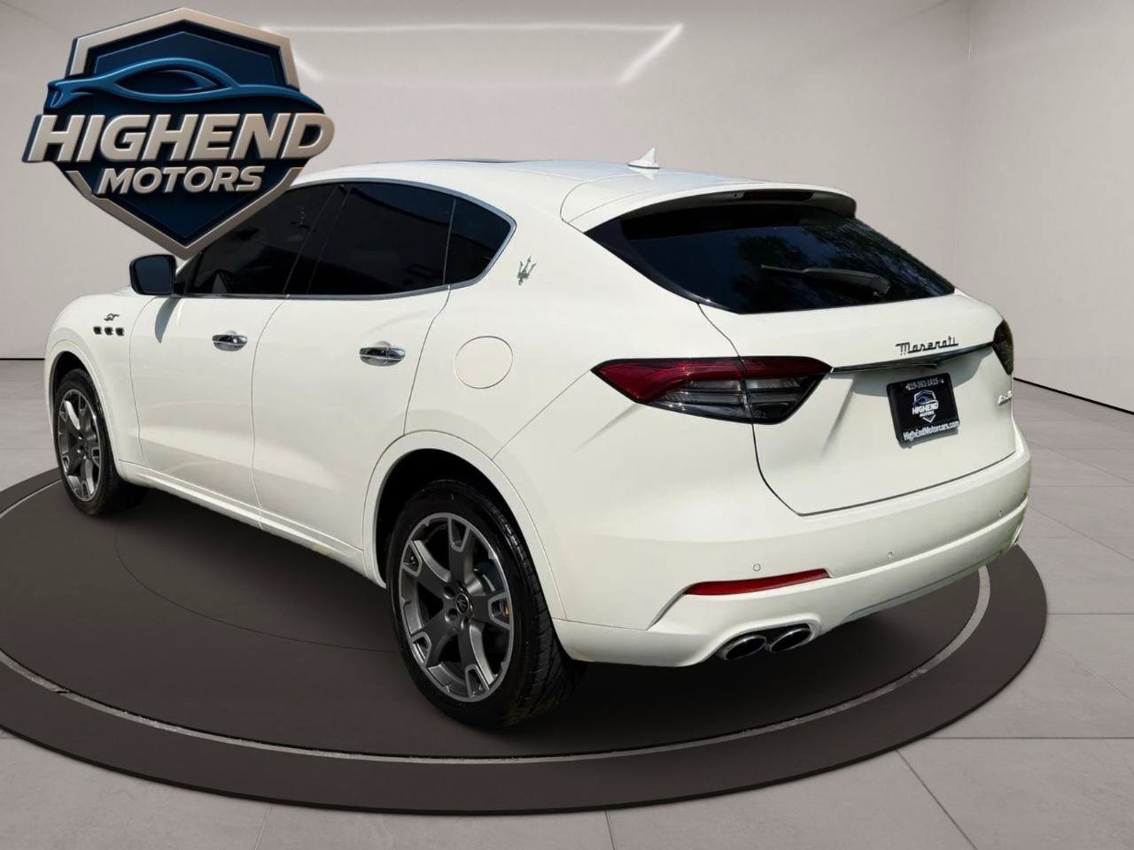 Used 2023 Maserati Levante GT AWD/4WD image 4