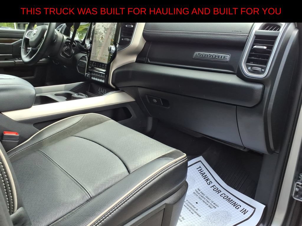 Used 2024 RAM 3500 Laramie w/ Chrome Bumper Package AWD/4WD image 9