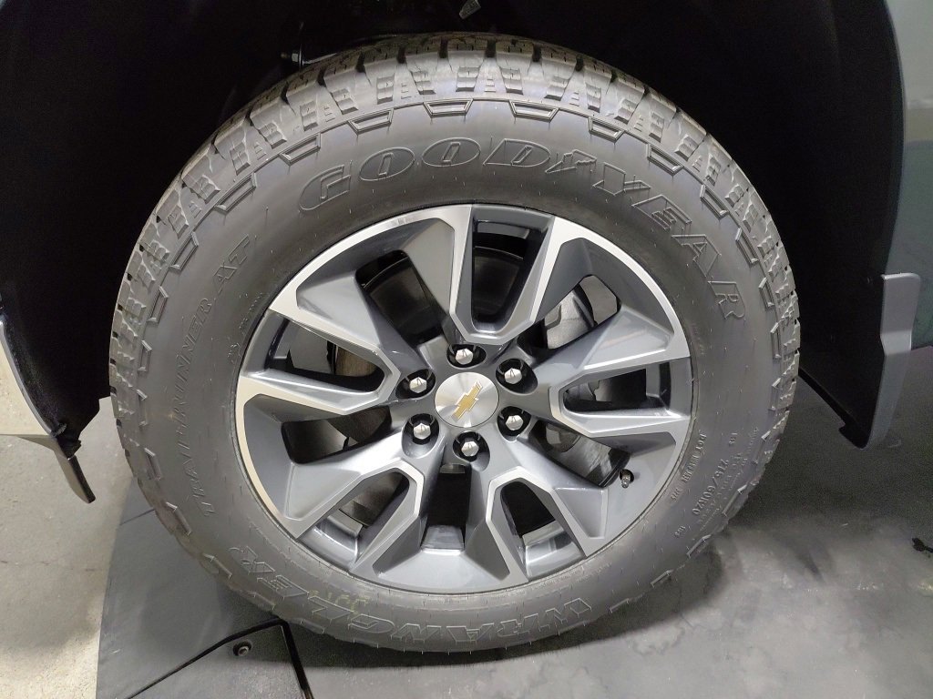 New 2026 Chevrolet Silverado 1500 LT image 33