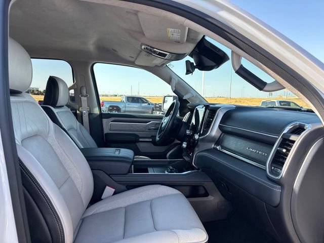 Used 2023 RAM 1500 Limited AWD/4WD image 13