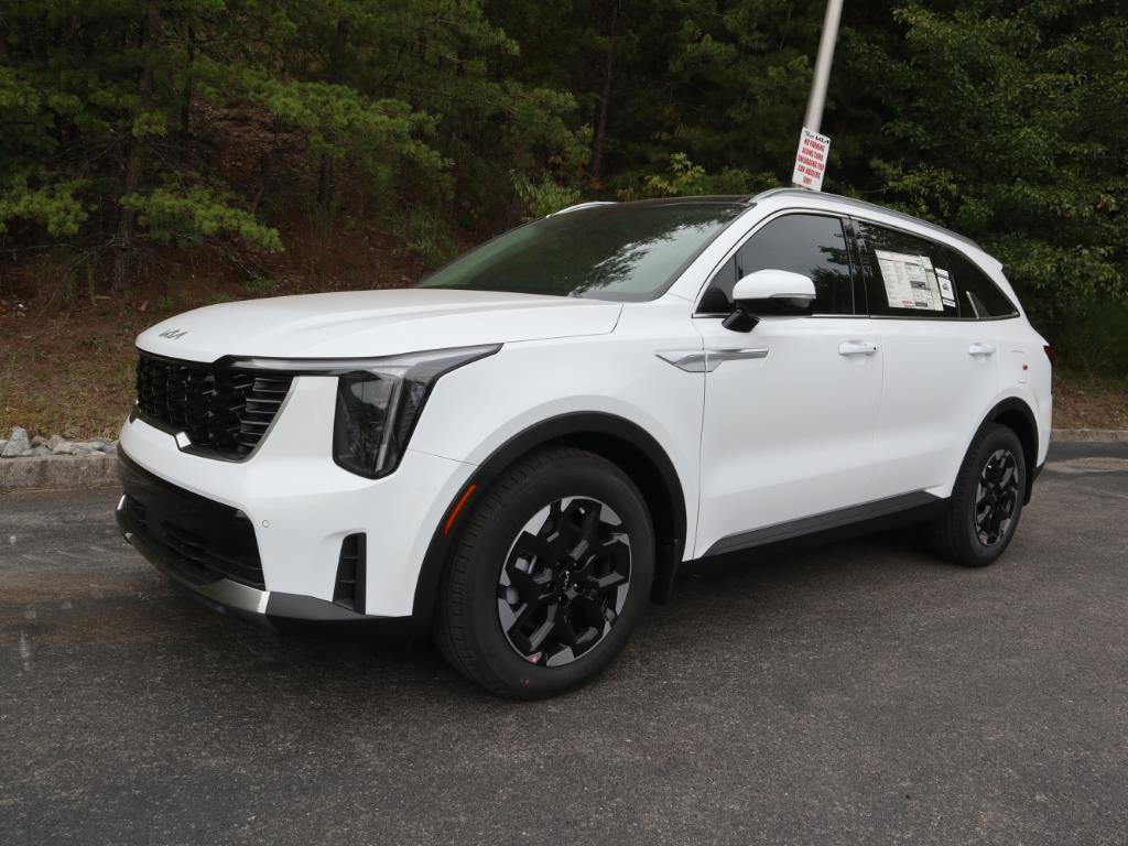New 2025 Kia Sorento S w/ Panoramic Sunroof Package