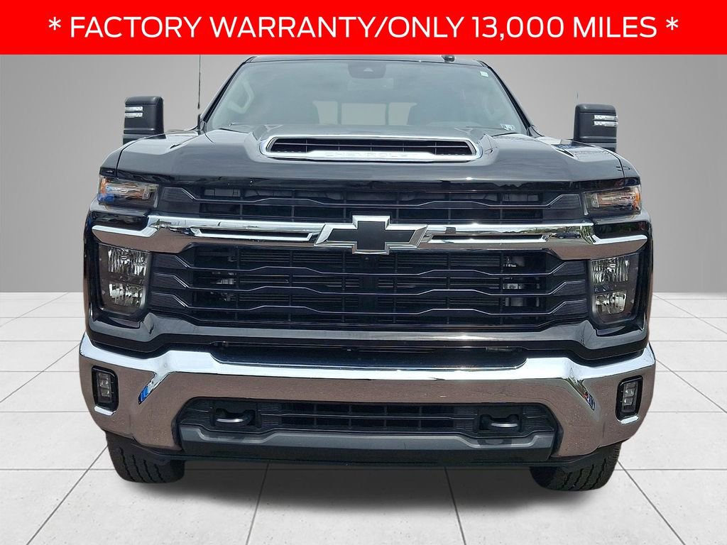 Used 2024 Chevrolet Silverado 2500 LT w/ All Star Edition AWD/4WD image 2