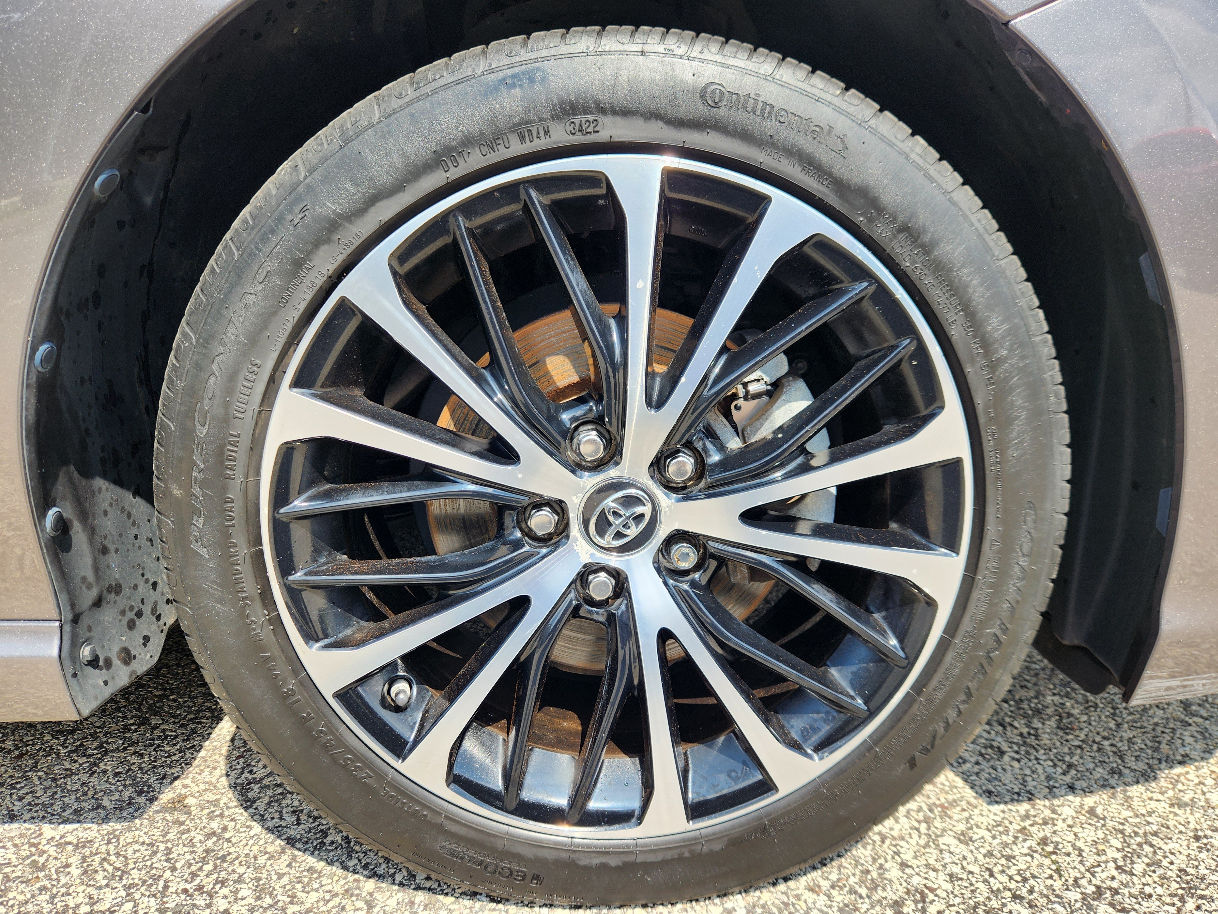 Used 2019 Toyota Camry SE FWD image 19