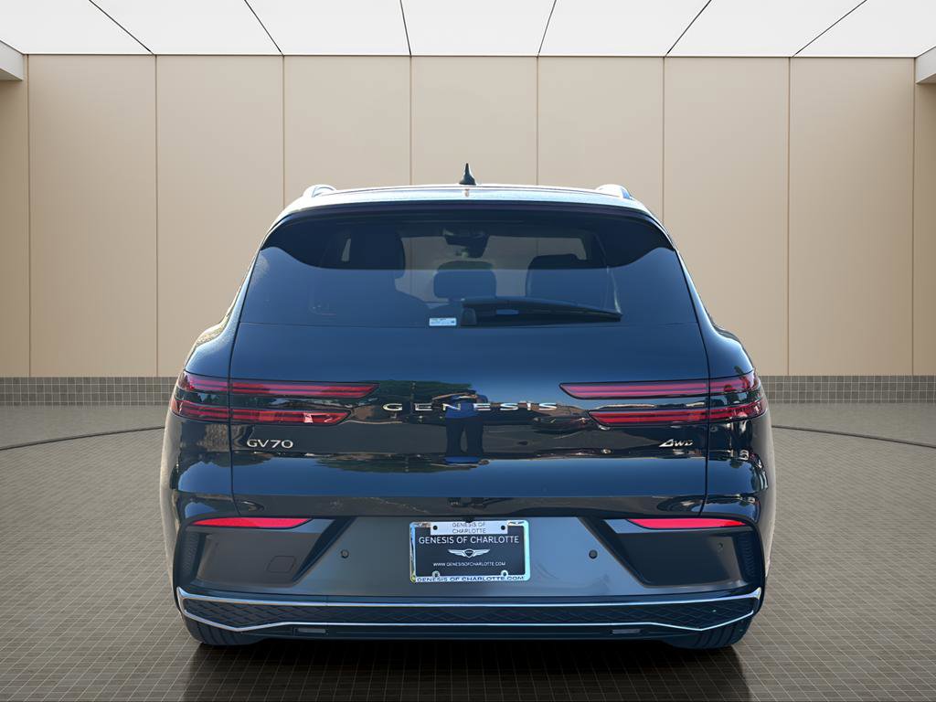 Certified 2026 Genesis GV70 2.5T AWD/4WD image 4