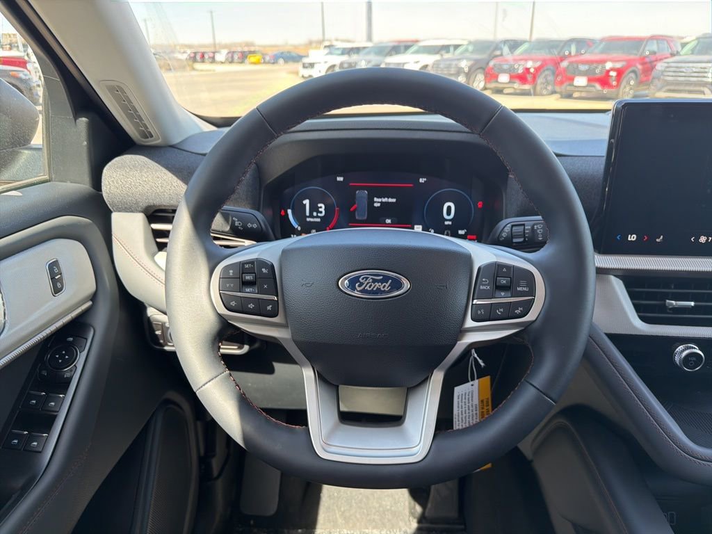 New 2026 Ford Explorer Active AWD/4WD image 11