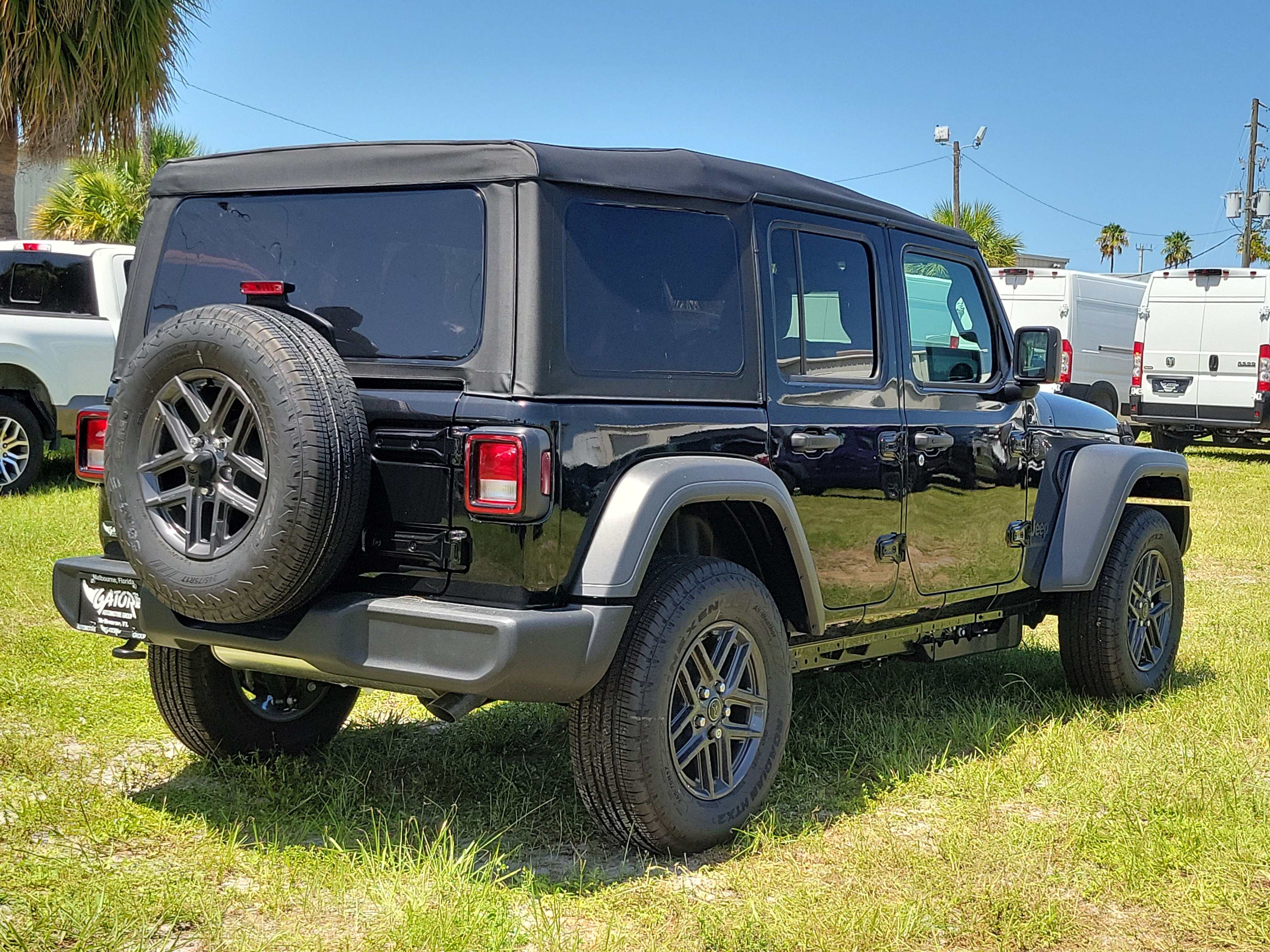 New 2026 Jeep Wrangler Unlimited Sport AWD/4WD image 4