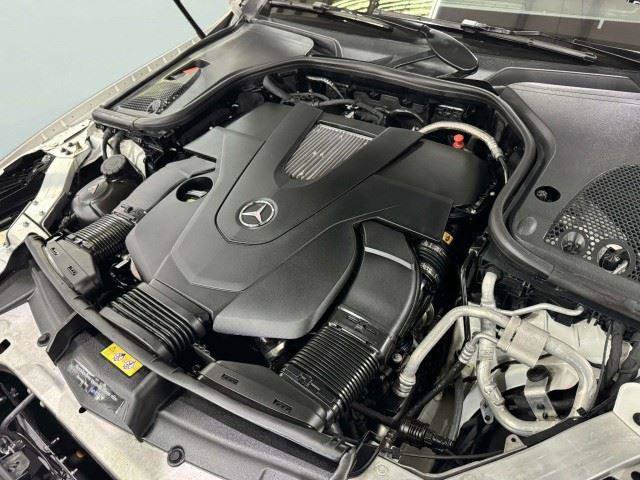Used 2018 Mercedes-Benz E 400 Coupe image 40