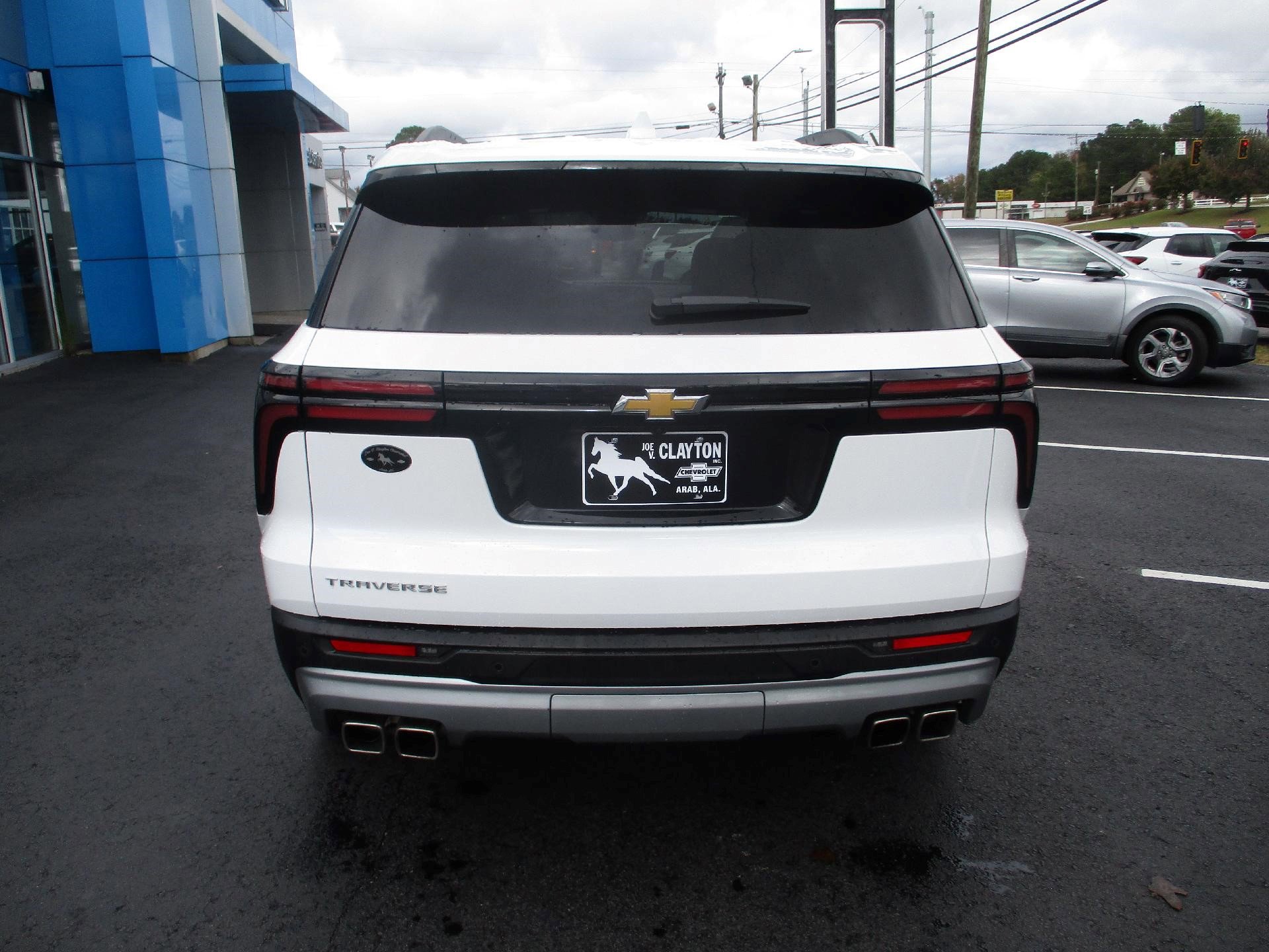 Certified 2025 Chevrolet Traverse LT image 4