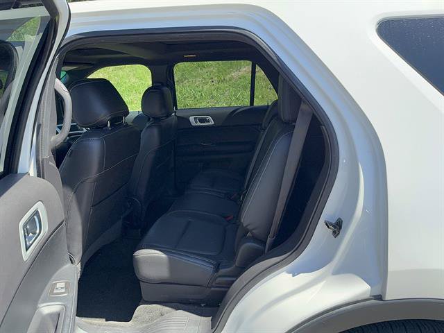 Used 2015 Ford Explorer Sport w/ Equipment Group 401A AWD/4WD image 8