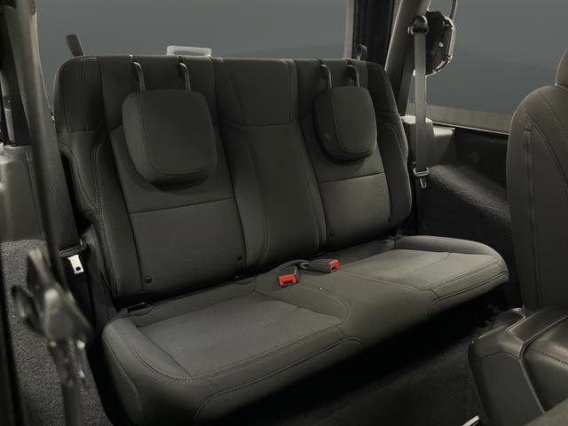 Used 2021 Jeep Wrangler Sport image 27