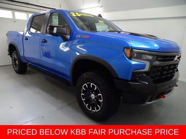 Certified 2025 Chevrolet Silverado 1500 ZR2 AWD/4WD image 1