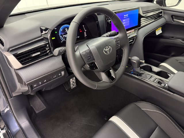 New 2026 Toyota Camry SE w/ Multimedia Upgrade Package FWD image 8