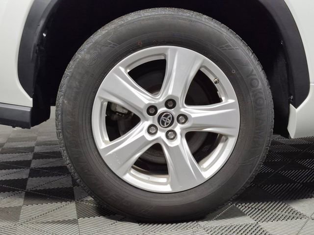 Used 2023 Toyota Highlander L image 27