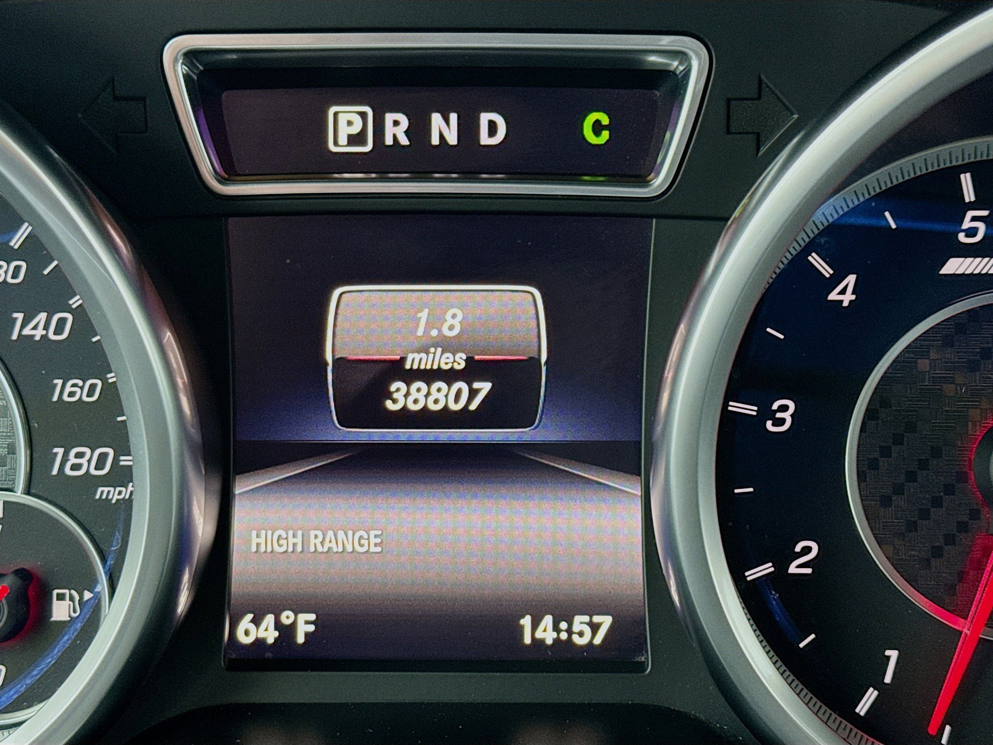 Used 2017 Mercedes-Benz G 63 AMG 4MATIC image 8