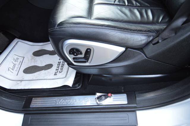 Used 2008 Mercedes-Benz GL 550 4MATIC image 33