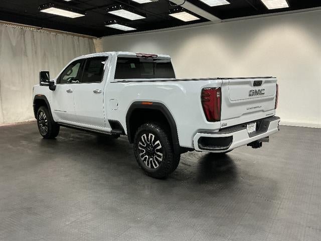 New 2026 GMC Sierra 2500 Denali Ultimate w/ Max Trailering Package AWD/4WD image 3