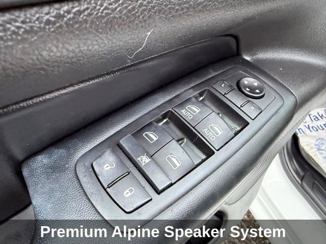 Used 2021 Jeep Grand Cherokee Laredo X image 14