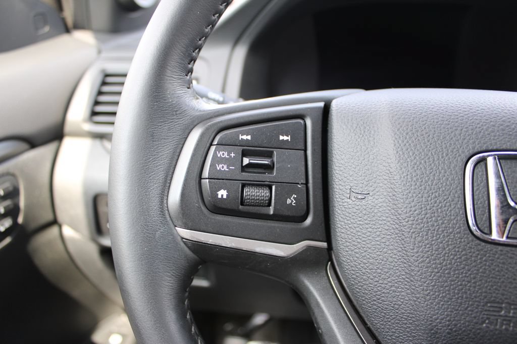 Certified 2024 Honda Ridgeline RTL image 18