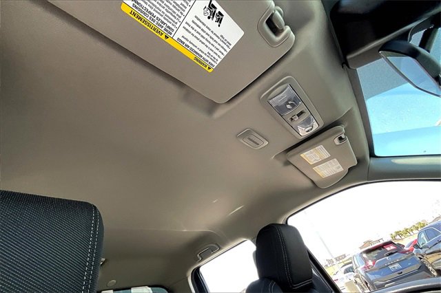 Certified 2024 Nissan Frontier SV w/ Technology Package image 29