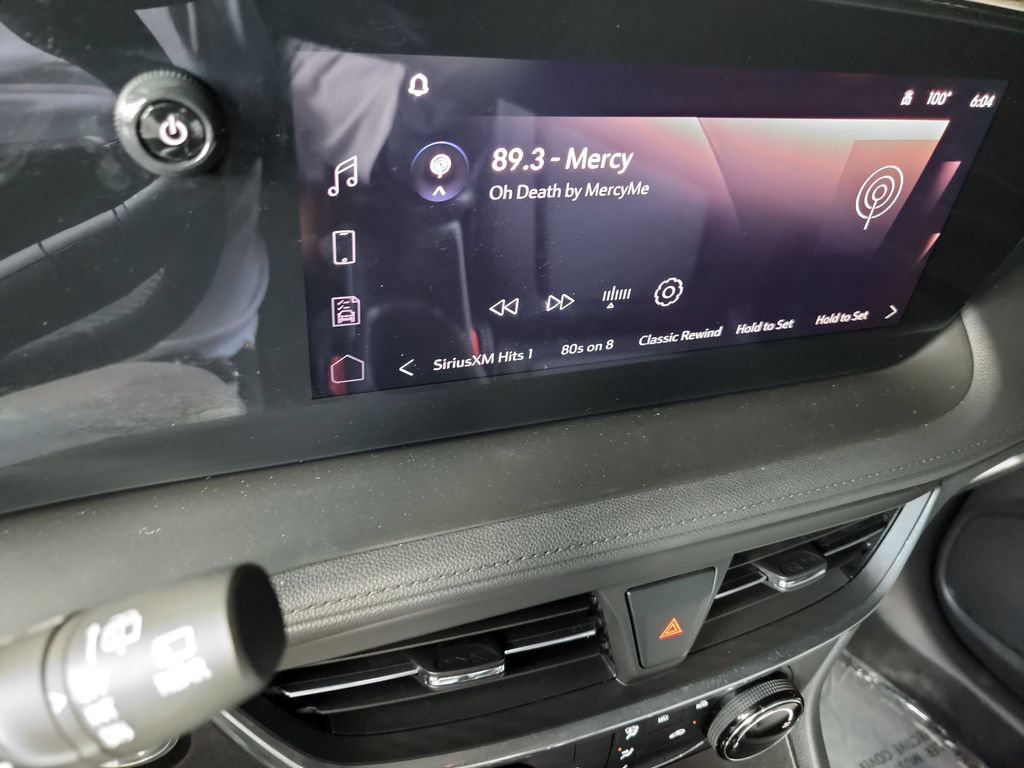 Used 2025 Buick Encore GX Preferred AWD/4WD image 18