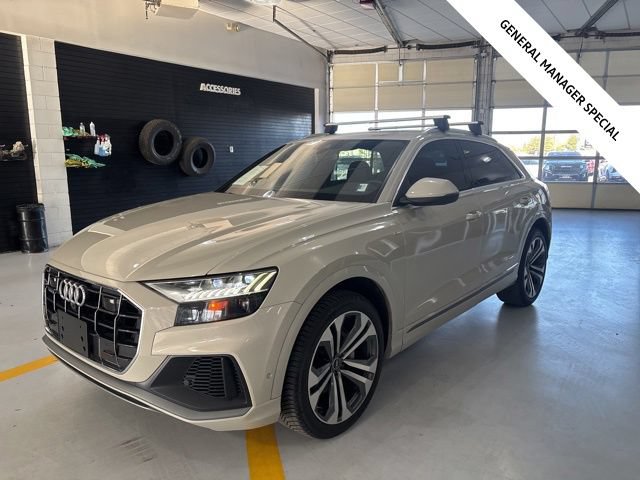 Used 2021 Audi Q8 Premium Plus w/ Premium Plus Package AWD/4WD 360° Tour