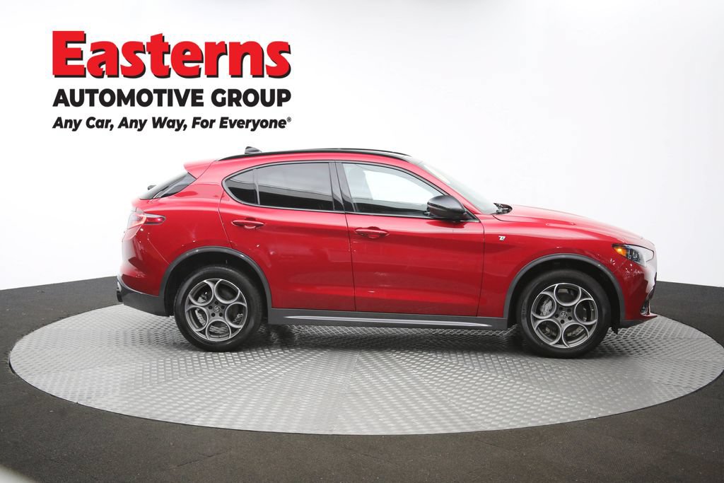 Used 2024 Alfa Romeo Stelvio Ti w/ Active Assist Plus Package AWD/4WD image 46