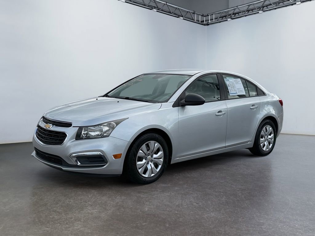 Used 2015 Chevrolet Cruze LS FWD image 7