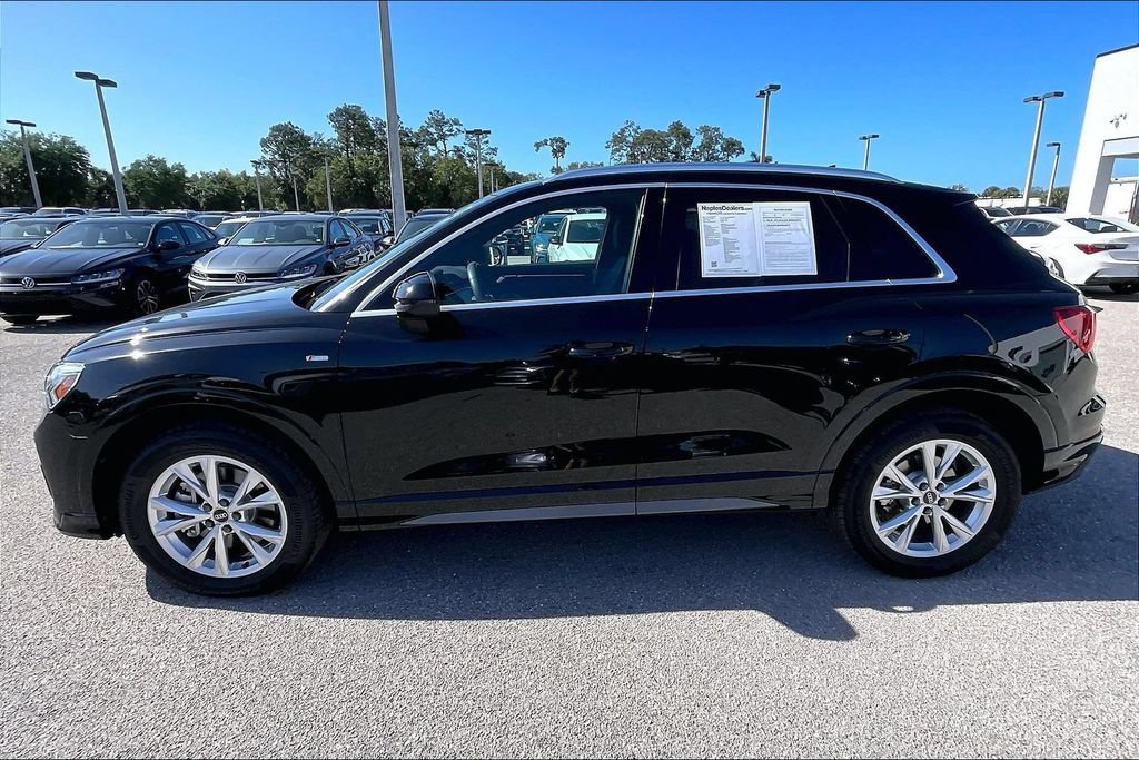 Certified 2025 Audi Q3 2.0T Premium w/ Convenience Package AWD/4WD image 8