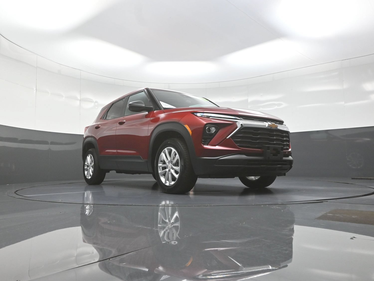 Used 2024 Chevrolet TrailBlazer LS w/ LS Convenience Package AWD/4WD image 9