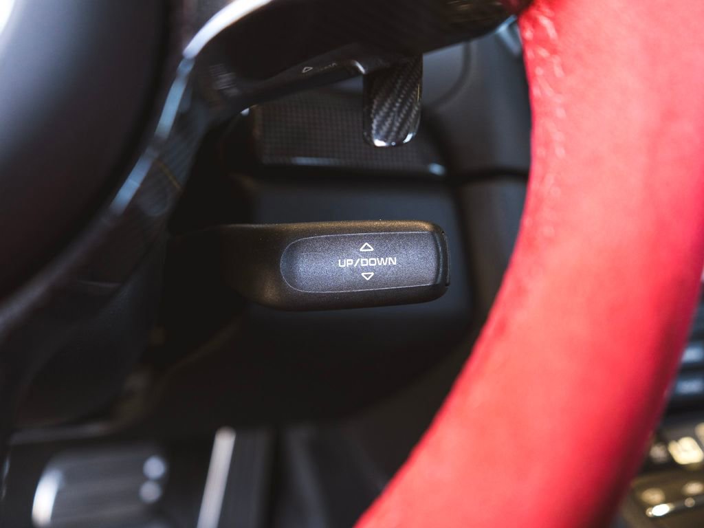 Used 2018 Porsche 911 GT2 RS image 25