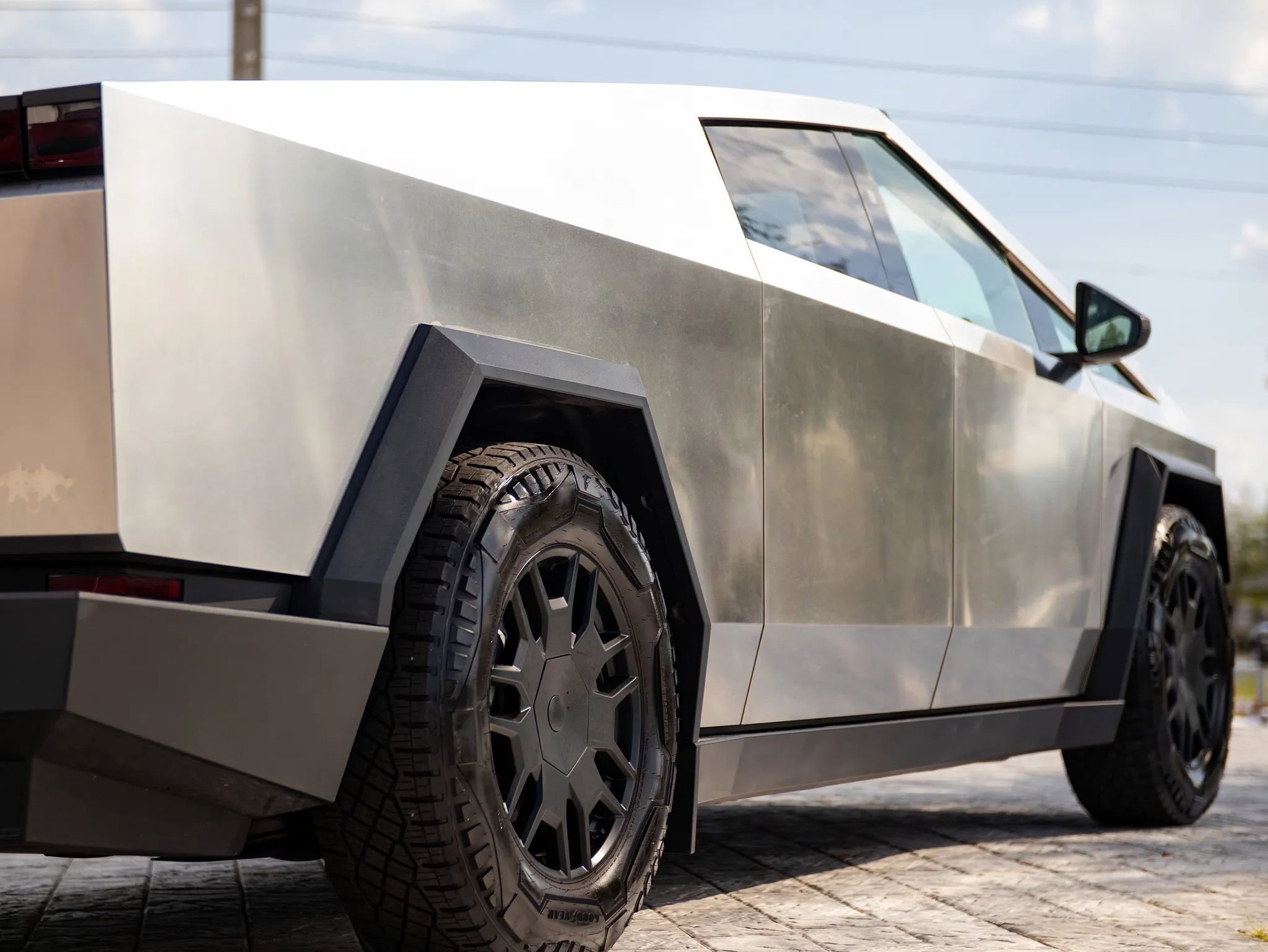 Used 2024 Tesla Cybertruck Cyberbeast image 14