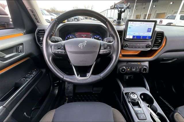 Used 2022 Ford Bronco Sport Badlands image 8