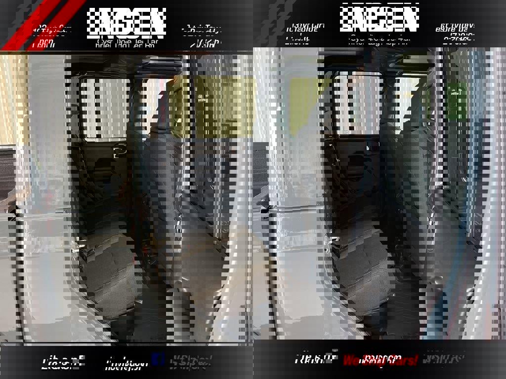 New 2025 Jeep Gladiator Sport image 14