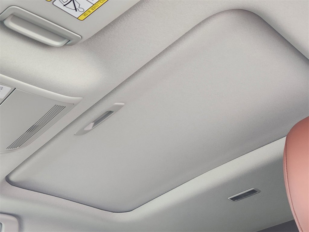 New 2025 MAZDA CX-30 Carbon image 16