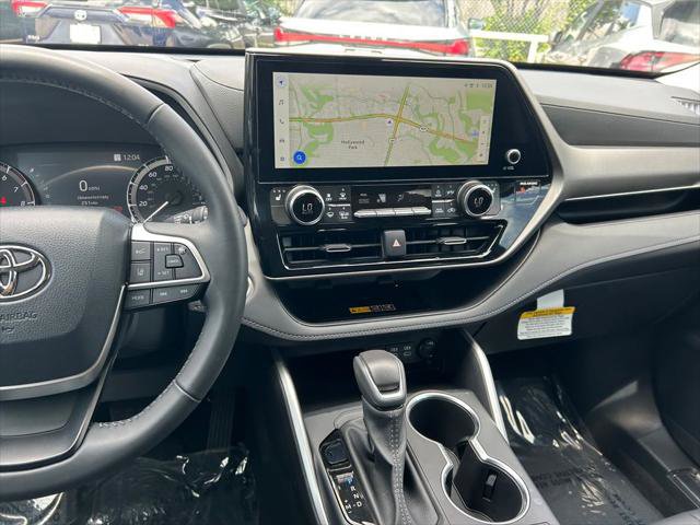 Certified 2026 Toyota Highlander XLE AWD/4WD image 20