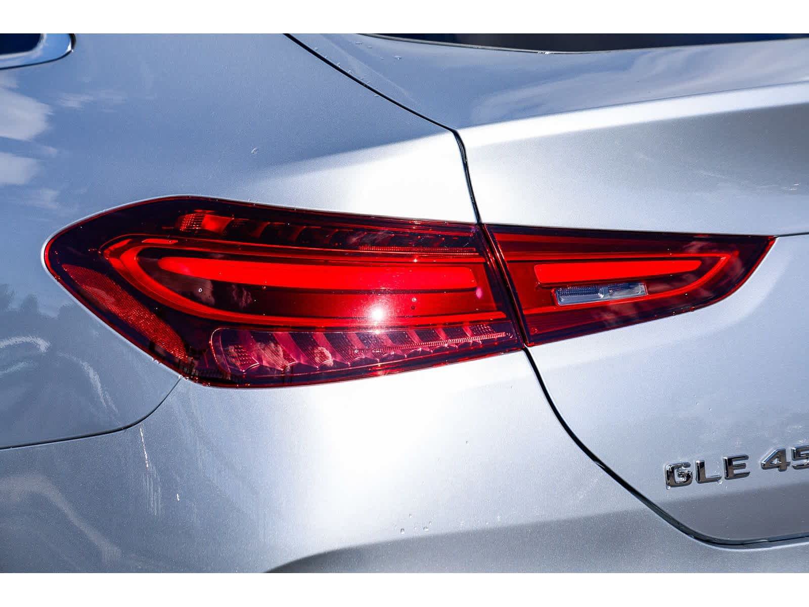 New 2026 Mercedes-Benz GLE 450 4MATIC Coupe image 9