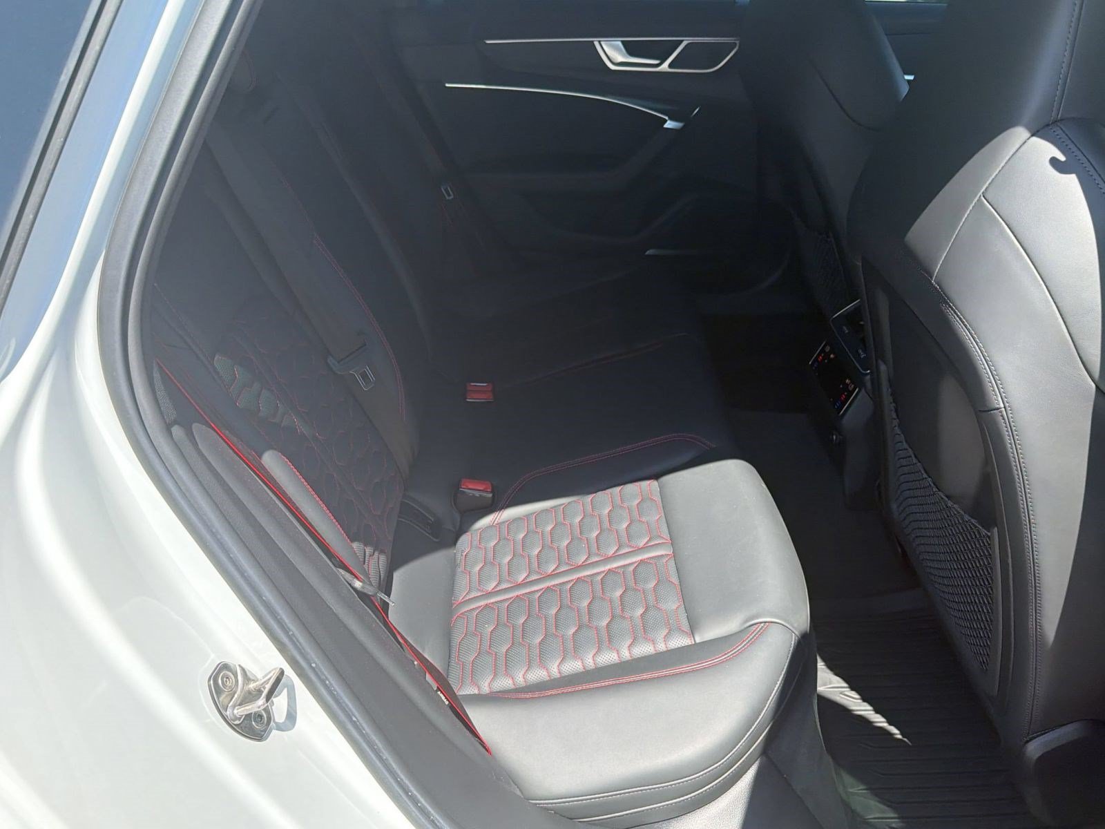 Certified 2023 Audi RS 6 w/ Executive Package AWD/4WD image 29