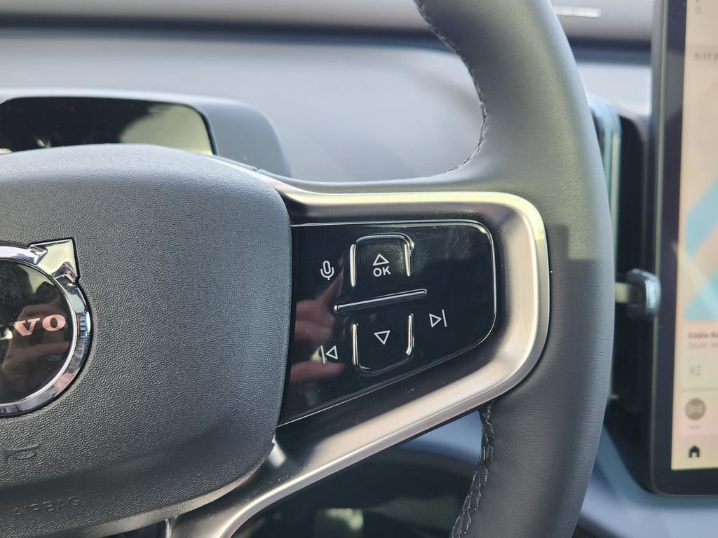 New 2026 Volvo EX30 Plus w/ Climate Package image 18