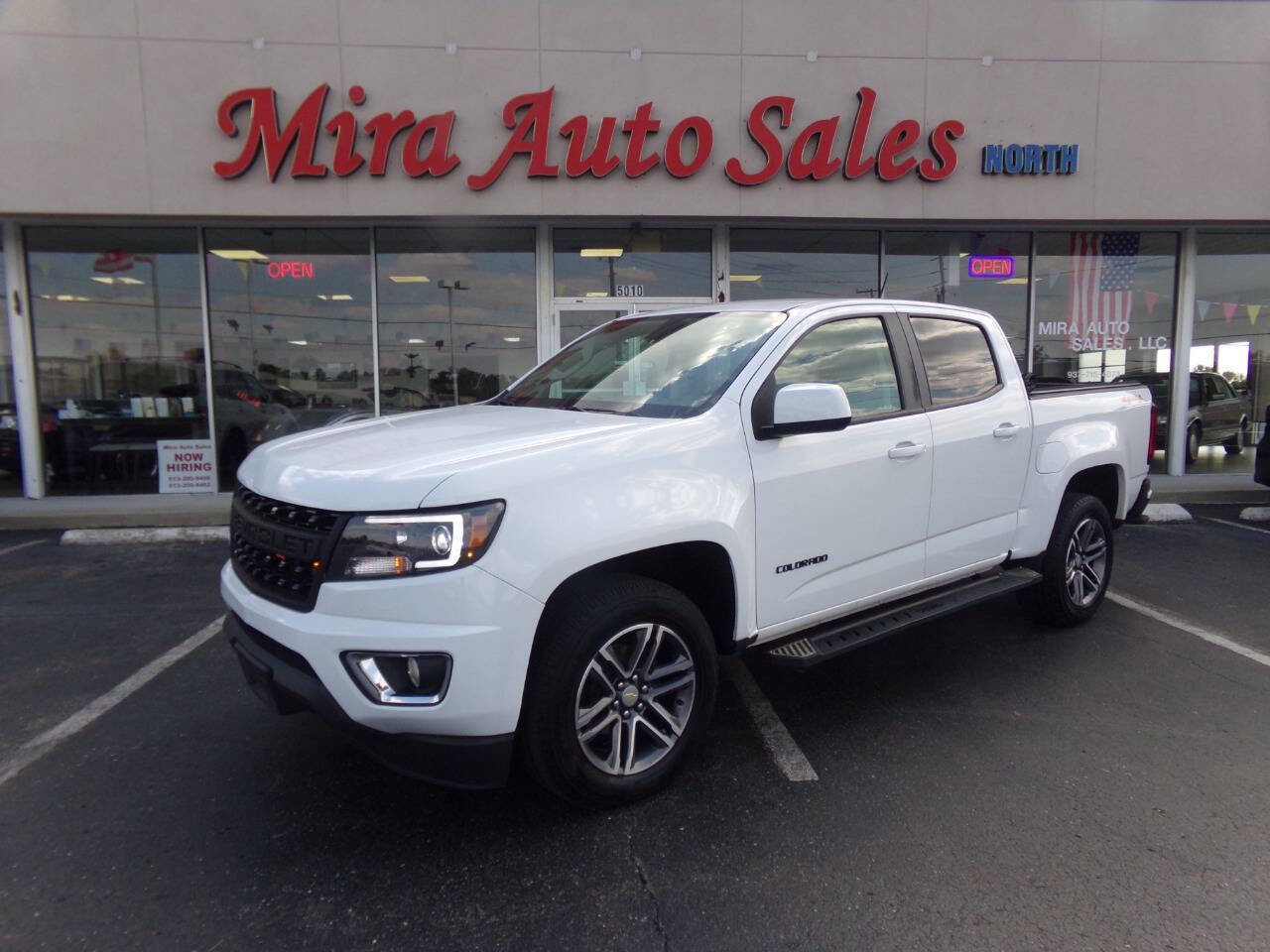 Used 2020 Chevrolet Colorado W/T w/ Custom Special Edition image 1