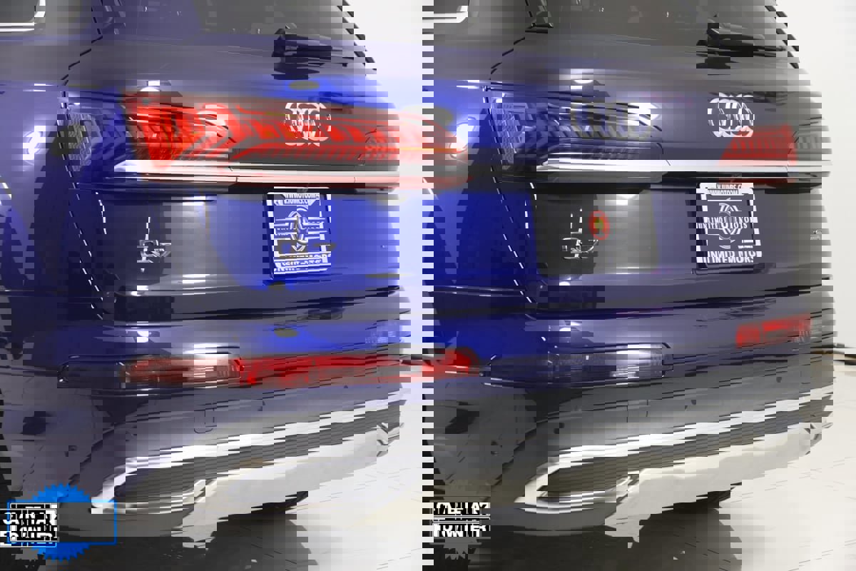 Used 2022 Audi Q7 Premium Plus image 23