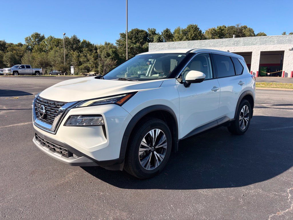 Used 2021 Nissan Rogue SV FWD image 3