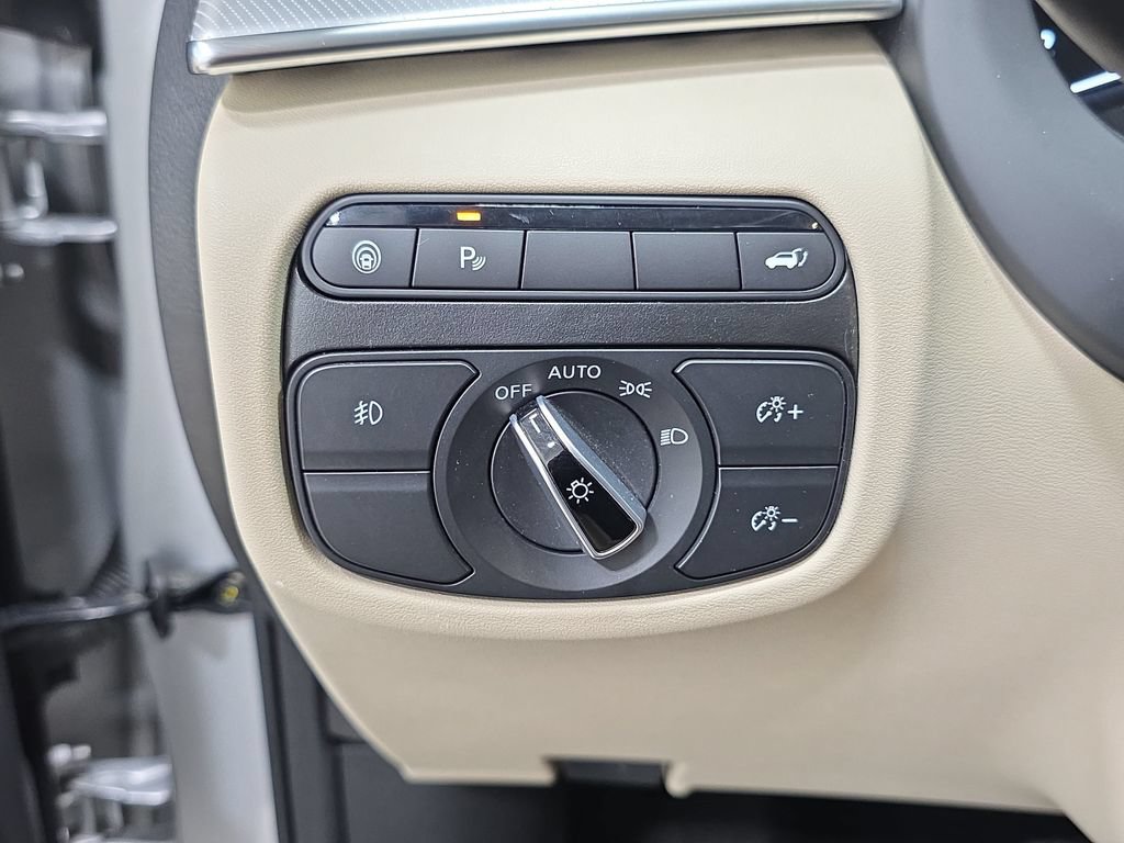 Used 2019 INFINITI QX50 Essential w/ Premium Heat Package AWD/4WD image 26