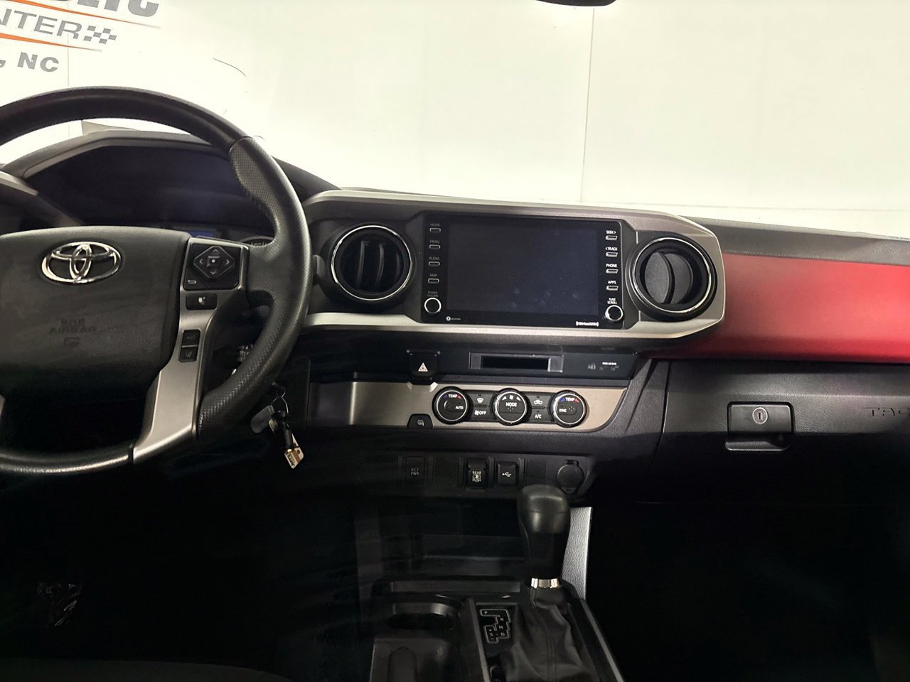 Used 2021 Toyota Tacoma SR5 RWD image 24