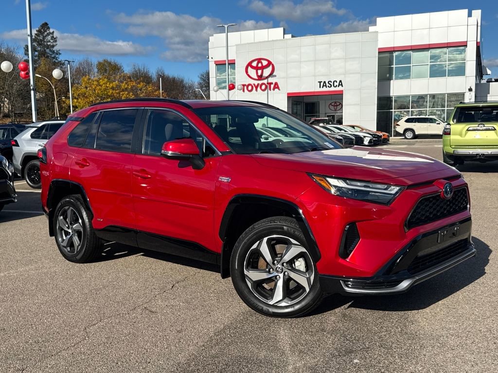Used 2022 Toyota RAV4 SE