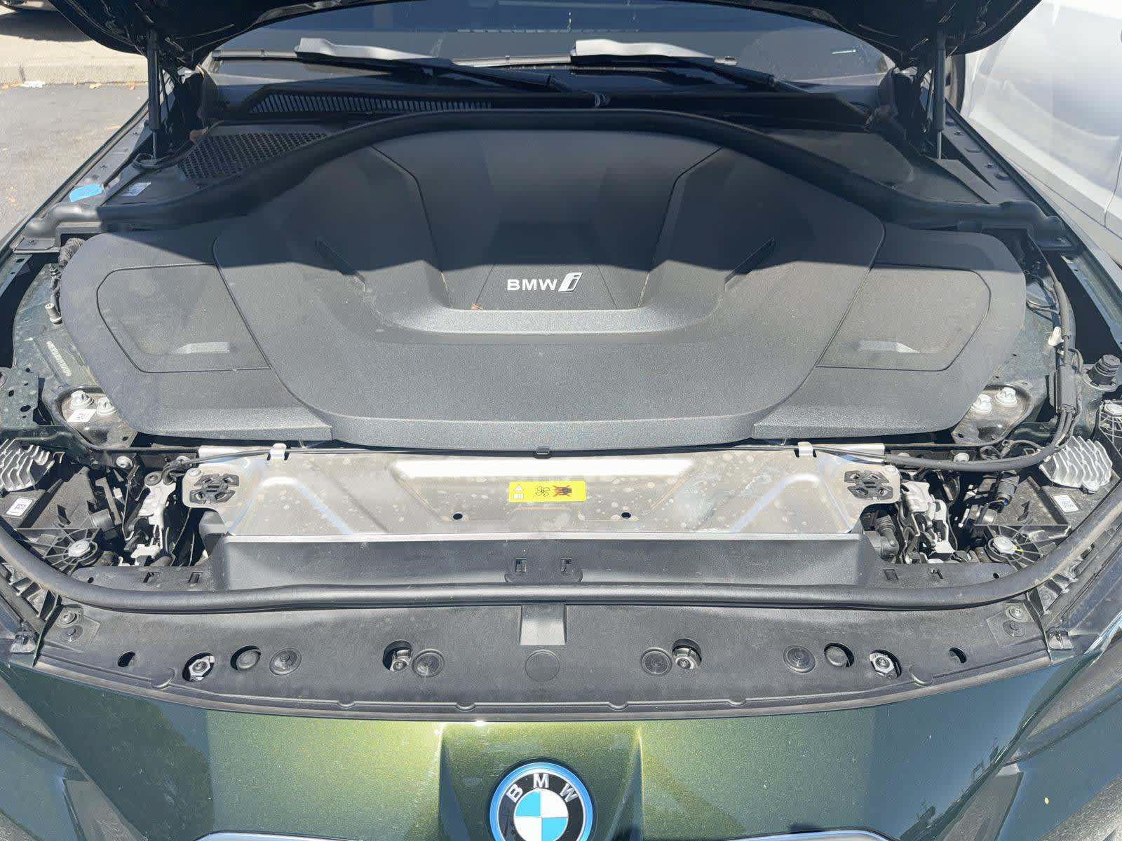 Used 2023 BMW i4 eDrive40 w/ Premium Package RWD image 11