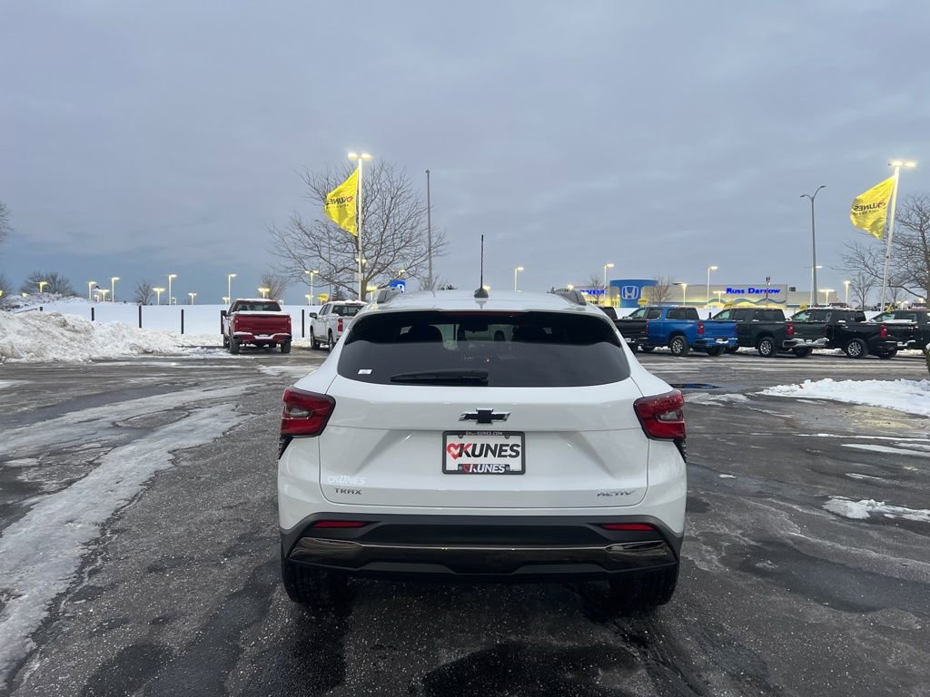 New 2026 Chevrolet Trax ACTIV image 4